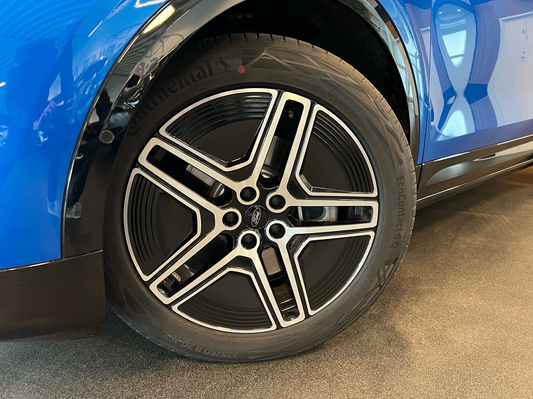 Billede af Ford Capri EL UR Premium AWD 340HK 5d Aut.