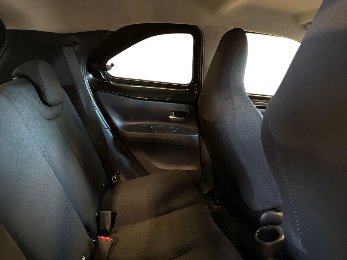 Billede af Toyota Aygo X 1,0 VVT-I Active 72HK 5d