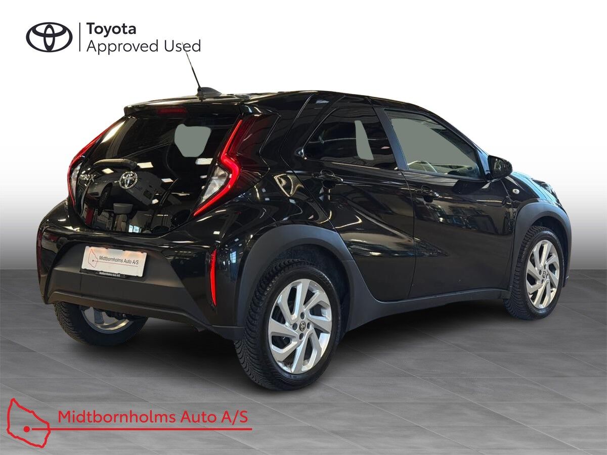 Billede af Toyota Aygo X 1,0 VVT-I Active 72HK 5d