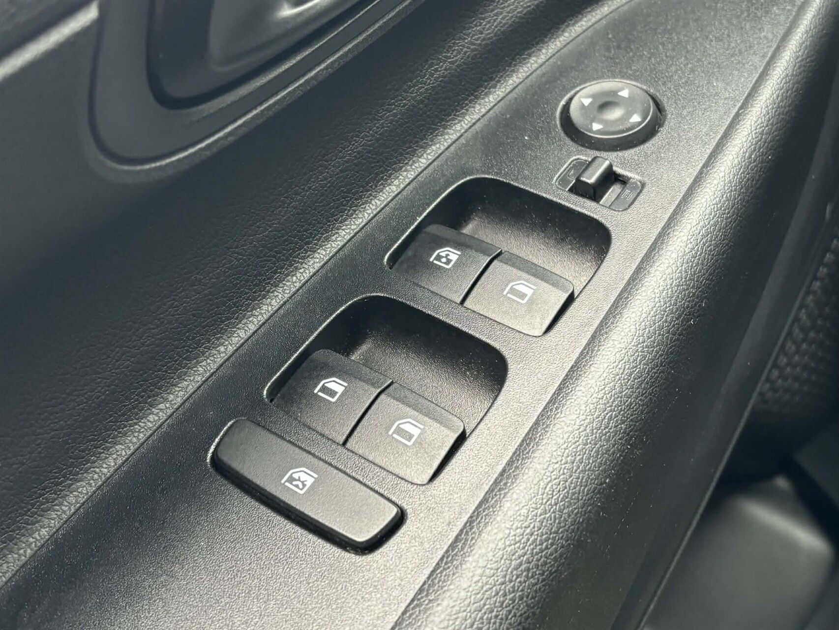 Billede af Hyundai i20 1,0 T-GDI Essential Komfort DCT 100HK 5d 7g Aut.