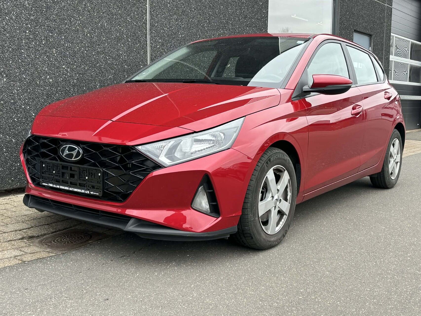 Billede af Hyundai i20 1,0 T-GDI Essential Komfort DCT 100HK 5d 7g Aut.