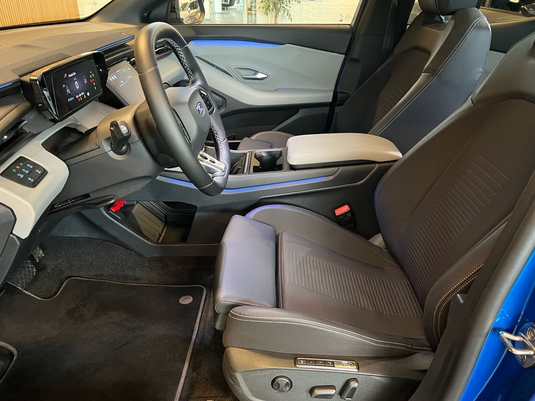 Billede af Ford Capri EL UR Premium AWD 340HK 5d Aut.