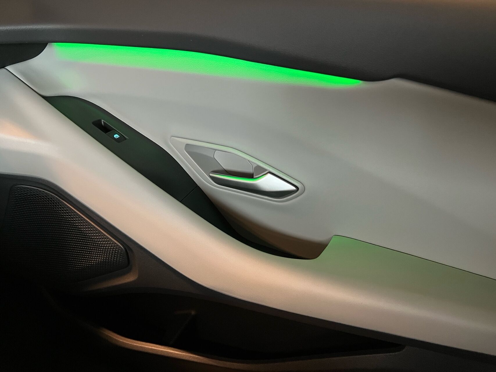 Billede af Ford Capri EL UR Premium AWD 340HK 5d Aut.