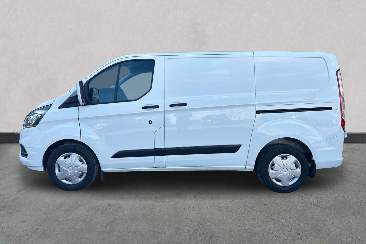 Billede af Ford Transit Custom 300 L1H1 2,0 TDCi Trend 130HK Van 6g Aut.