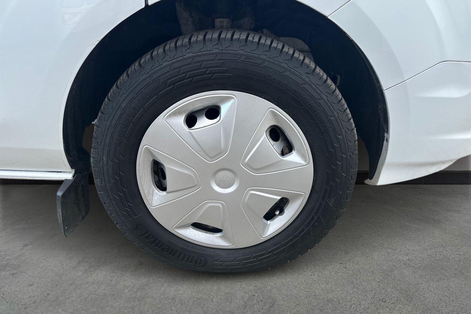 Billede af Ford Transit Custom 300 L1H1 2,0 TDCi Trend 130HK Van 6g Aut.