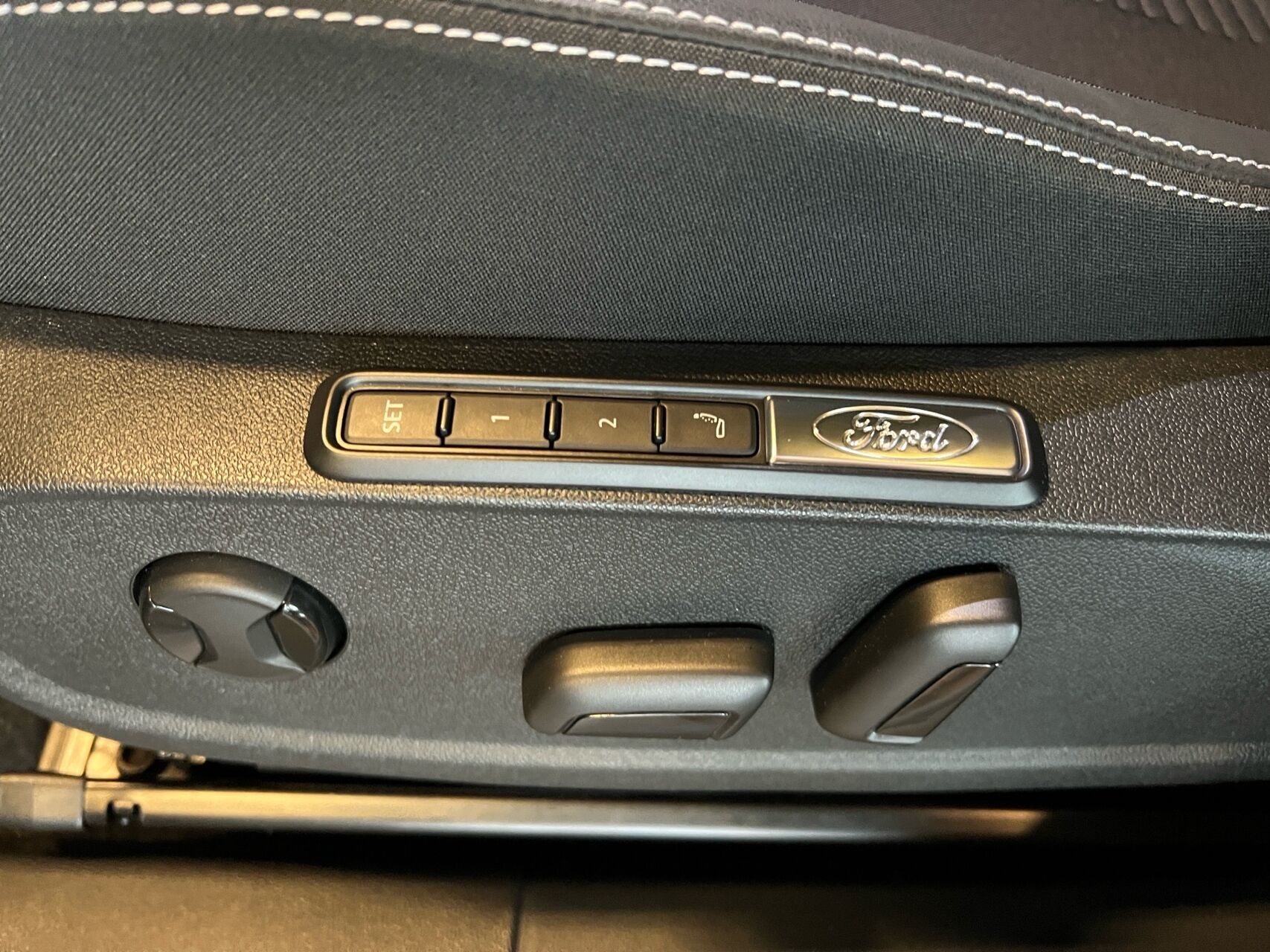 Billede af Ford Capri EL UR Premium 286HK 5d Aut.