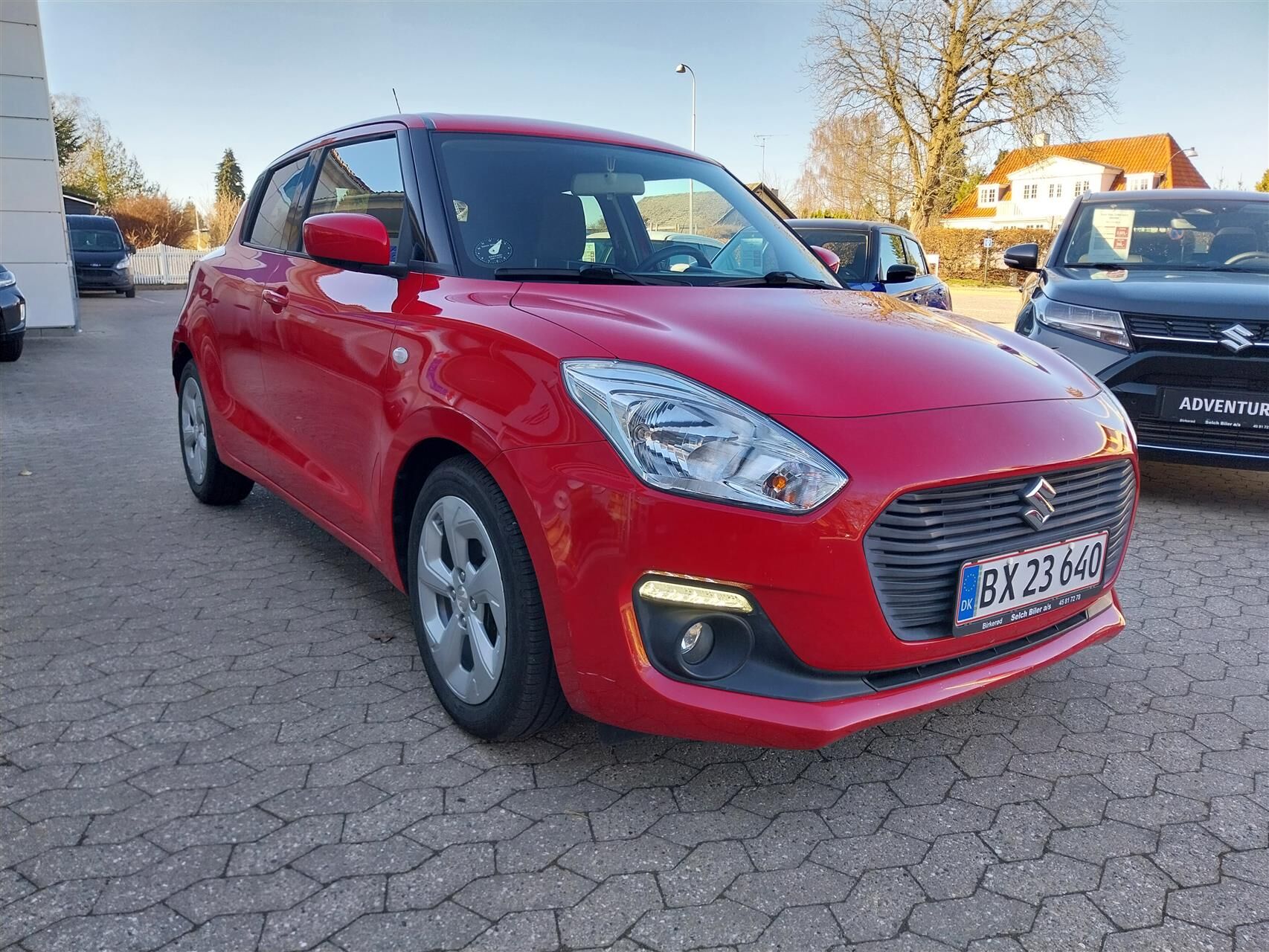 Billede af Suzuki Swift 1,2 Dualjet Action CVT 90HK 5d Aut.