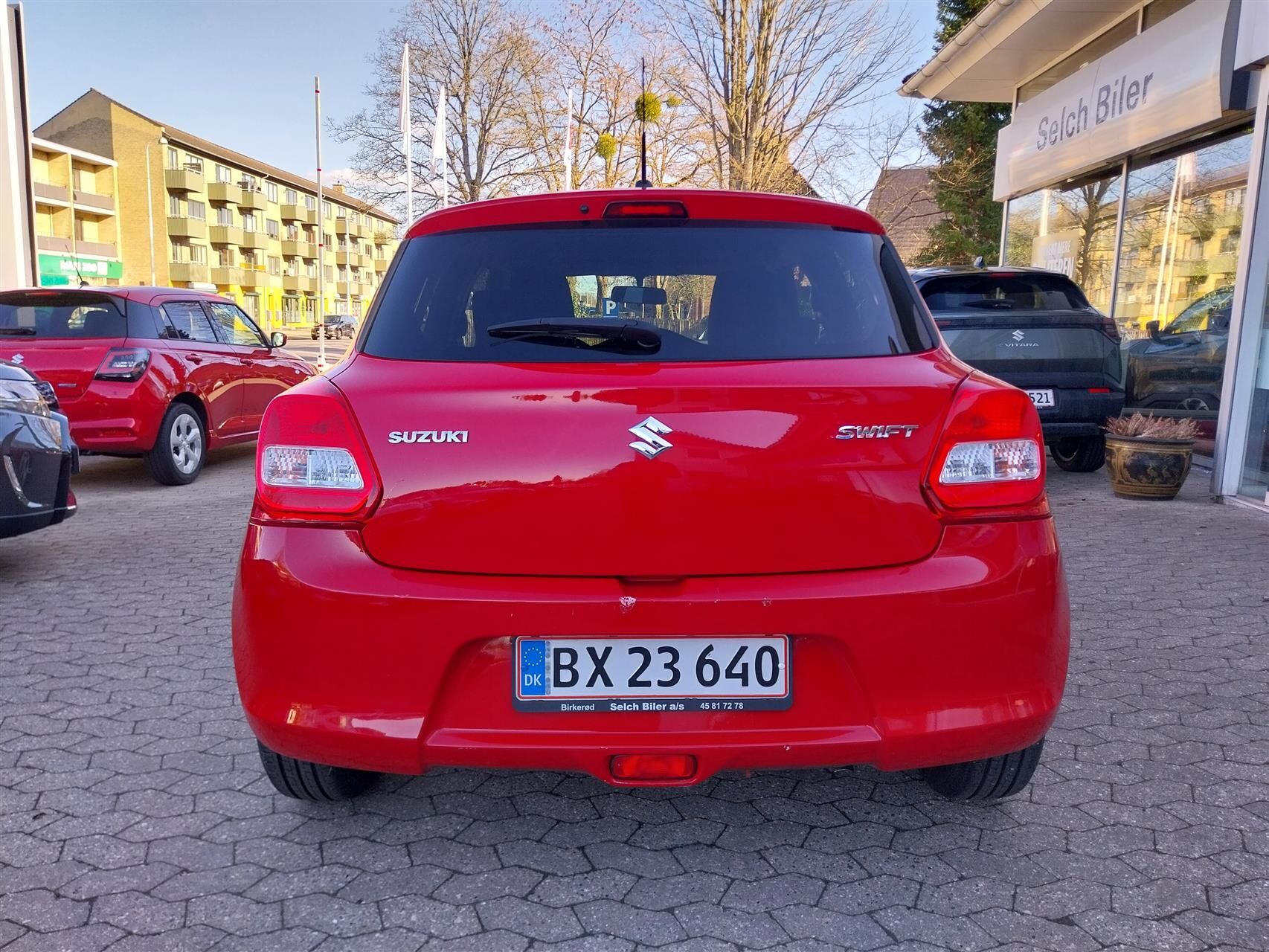 Billede af Suzuki Swift 1,2 Dualjet Action CVT 90HK 5d Aut.