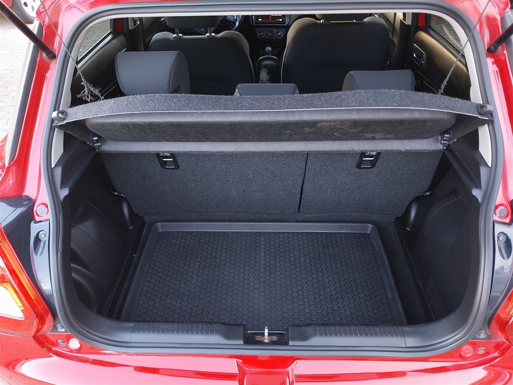 Billede af Suzuki Swift 1,2 Dualjet Action CVT 90HK 5d Aut.