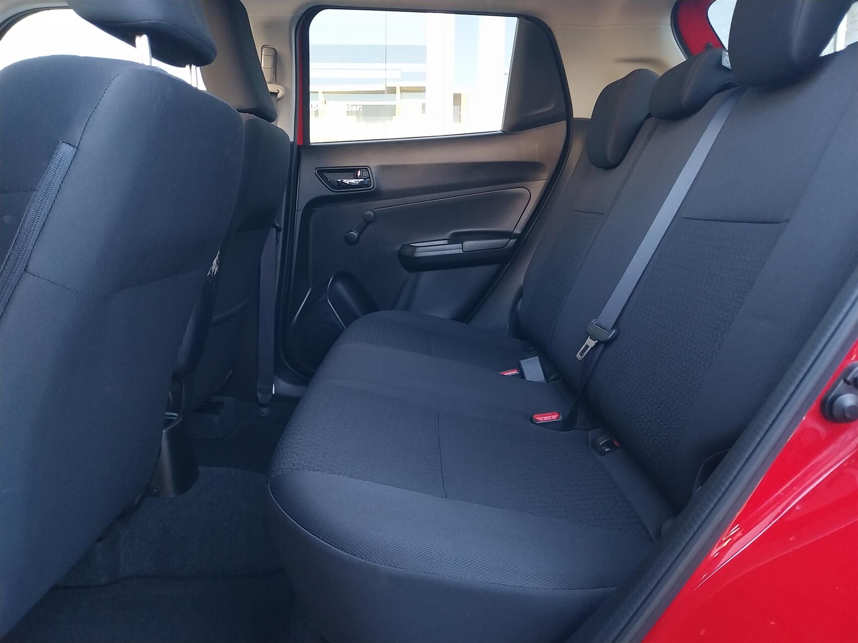 Billede af Suzuki Swift 1,2 Dualjet Action CVT 90HK 5d Aut.