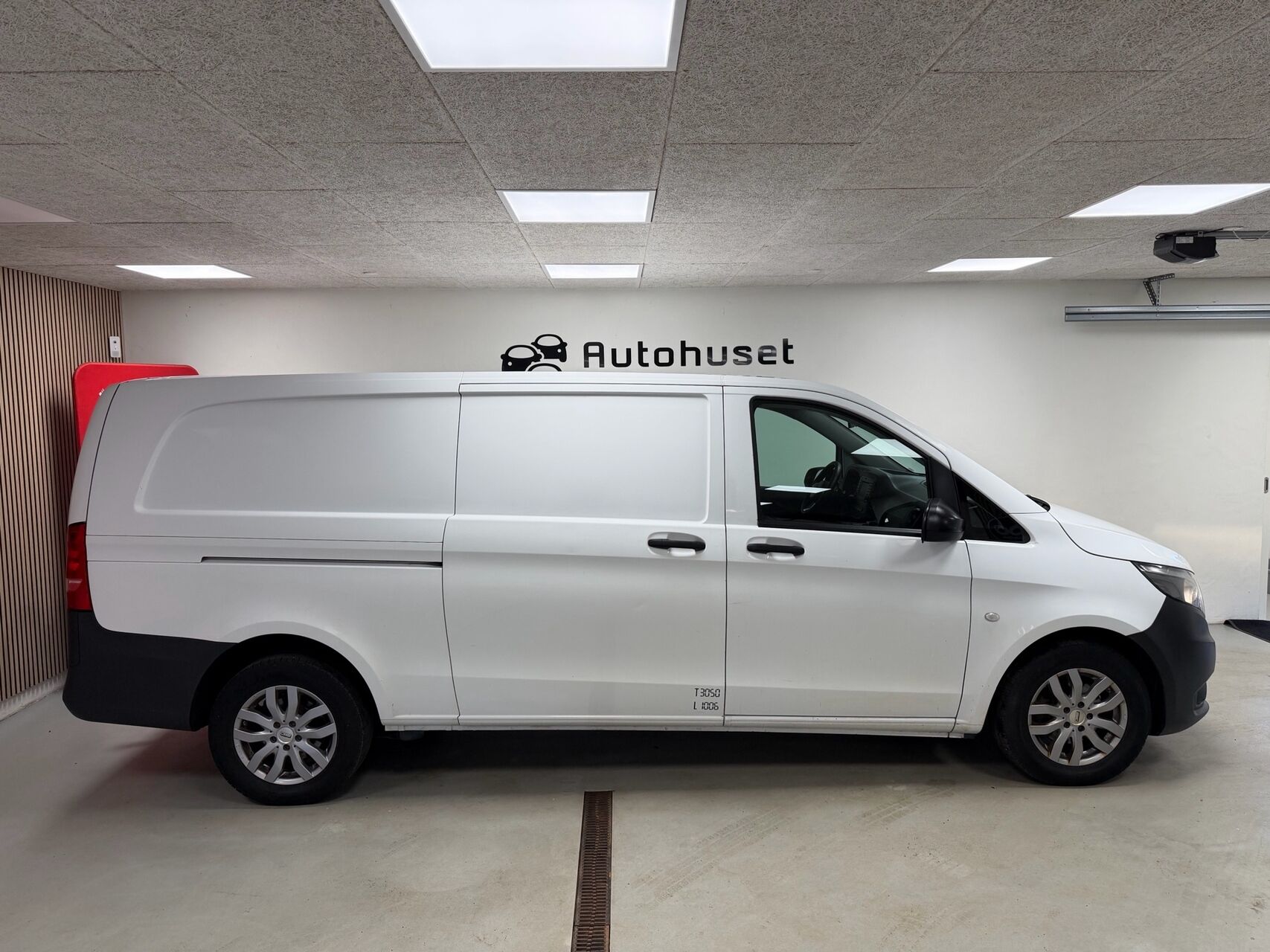 Billede af Mercedes-Benz Vito 116 Extra Lang 2,1 CDI BlueEfficiency 163HK Van 6g Aut.