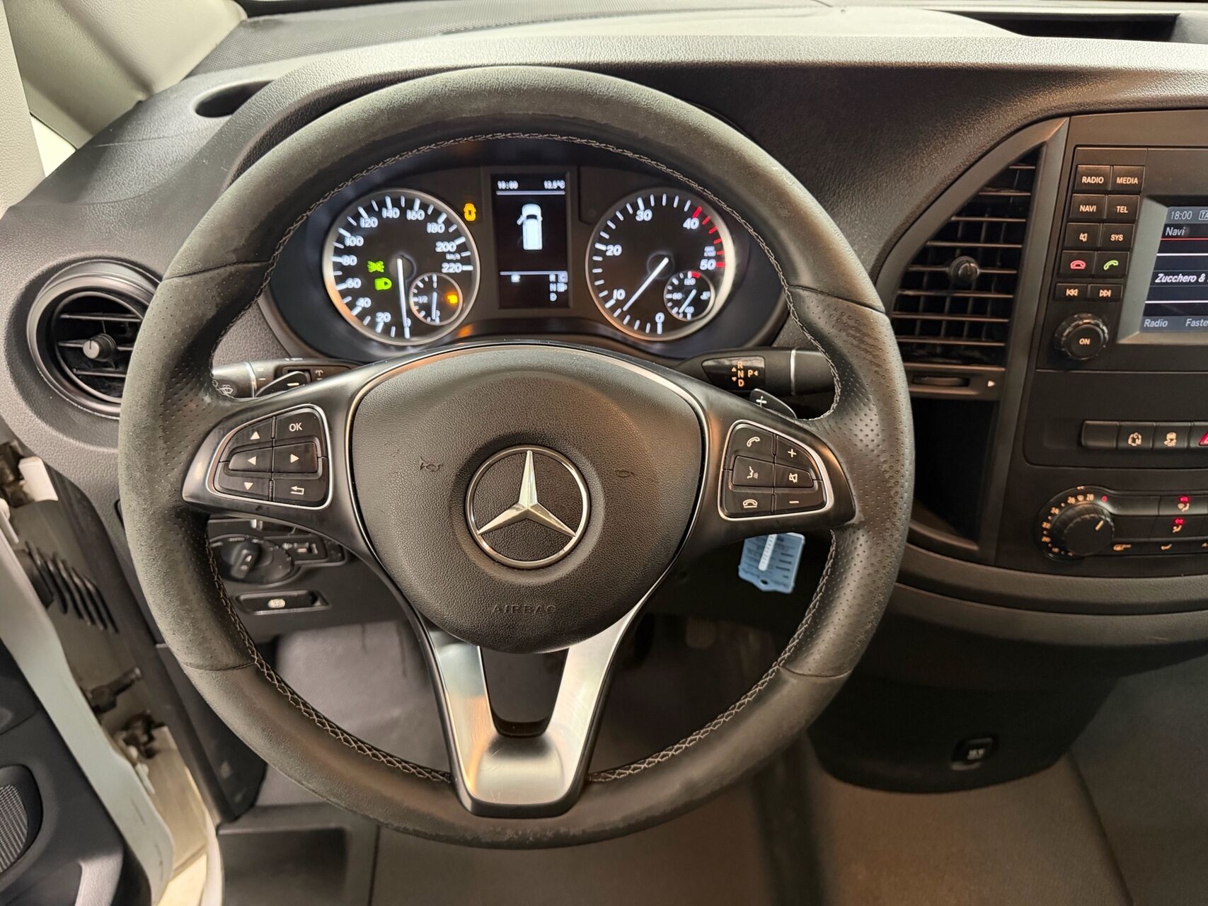 Billede af Mercedes-Benz Vito 116 Extra Lang 2,1 CDI BlueEfficiency 163HK Van 6g Aut.