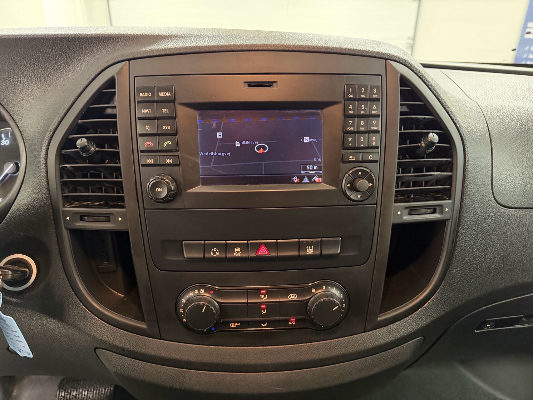 Billede af Mercedes-Benz Vito 116 Extra Lang 2,1 CDI BlueEfficiency 163HK Van 6g Aut.