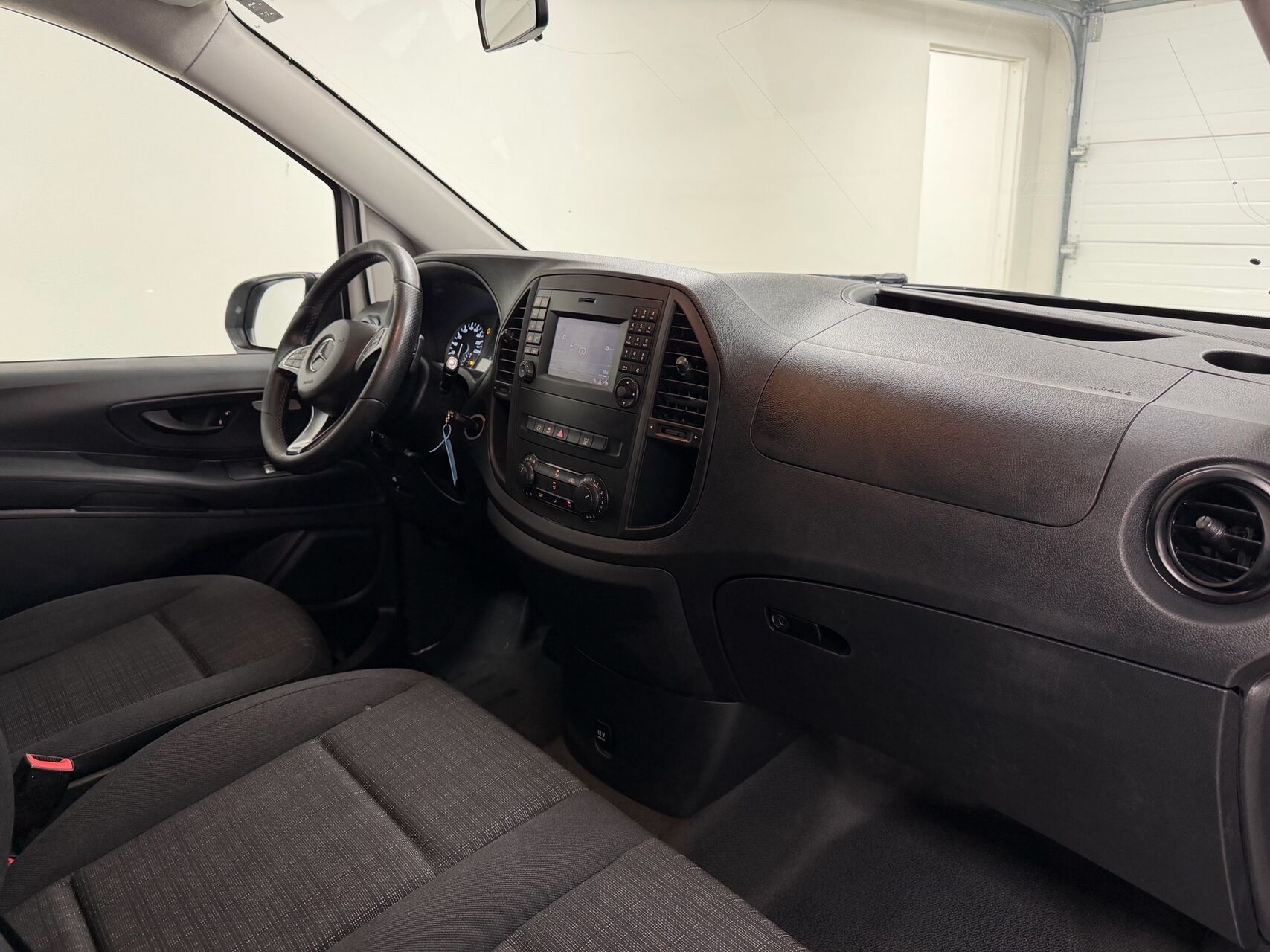 Billede af Mercedes-Benz Vito 116 Extra Lang 2,1 CDI BlueEfficiency 163HK Van 6g Aut.