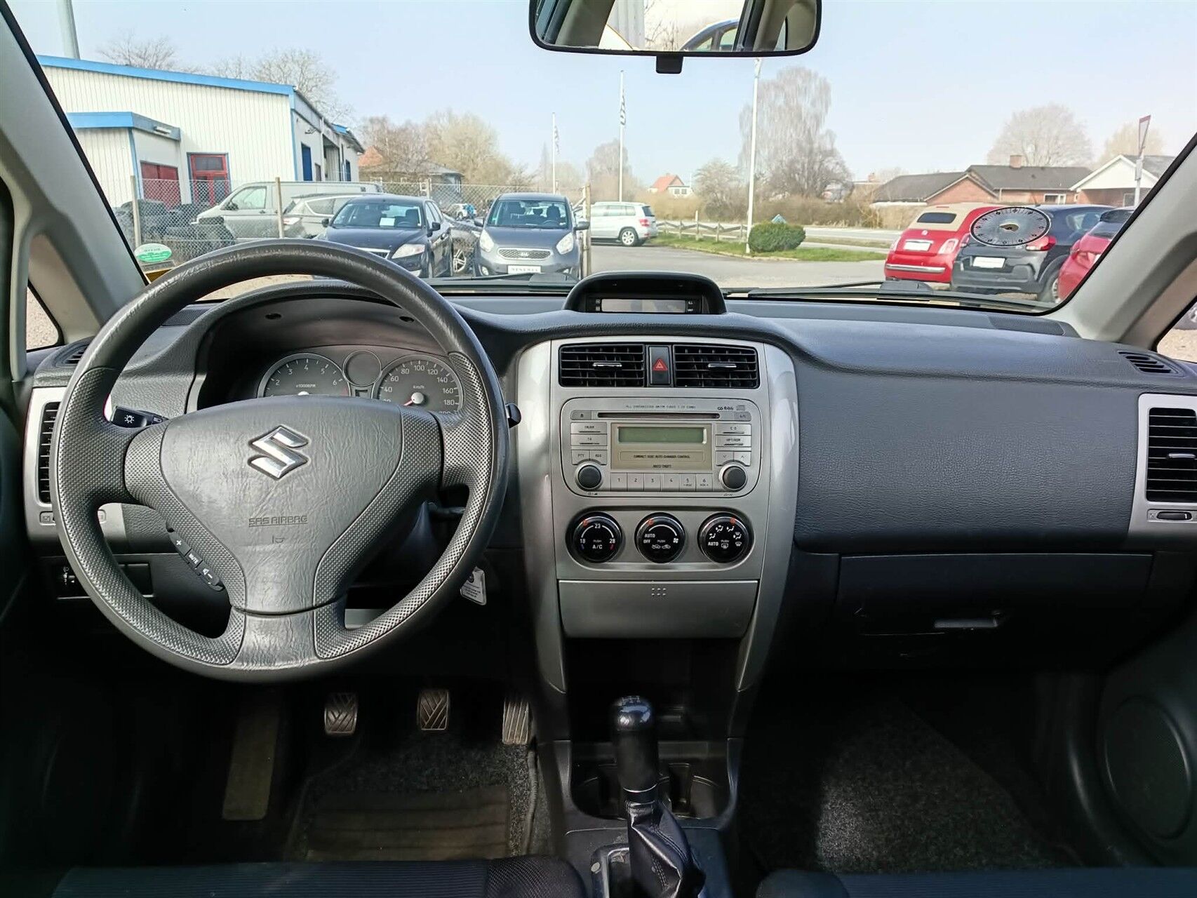 Billede af Suzuki Liana 1,6 106HK 5d