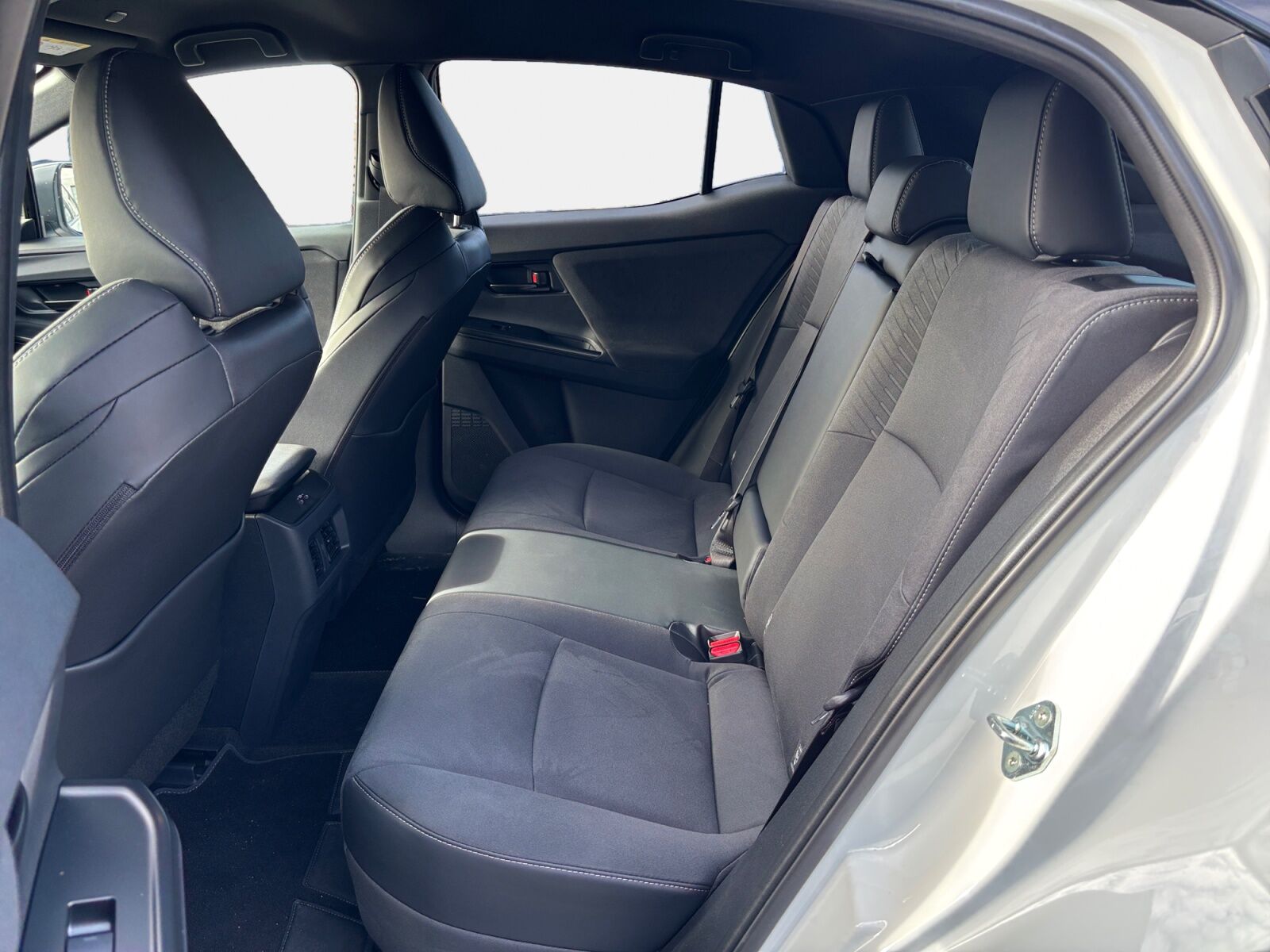 Billede af Toyota C-HR+ EL Executive AWD 343HK 5d Aut.