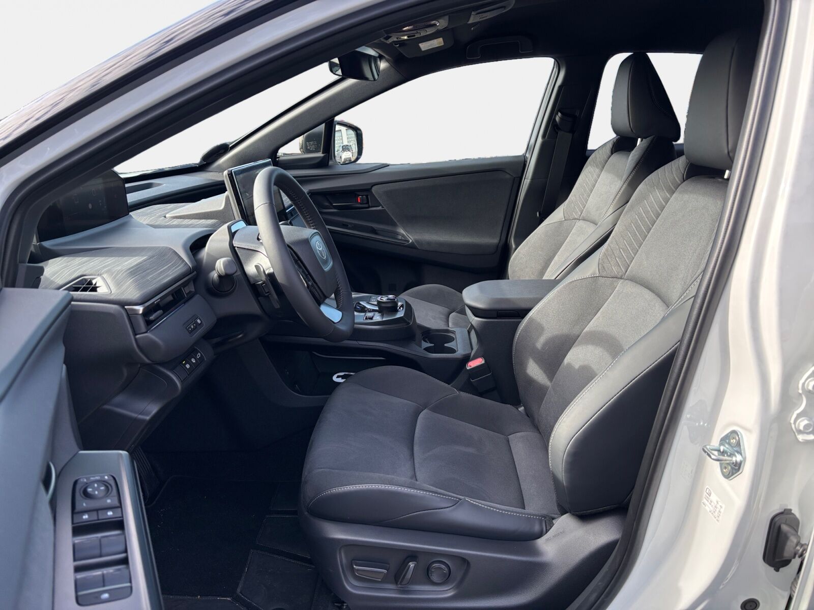 Billede af Toyota C-HR+ EL Executive AWD 343HK 5d Aut.