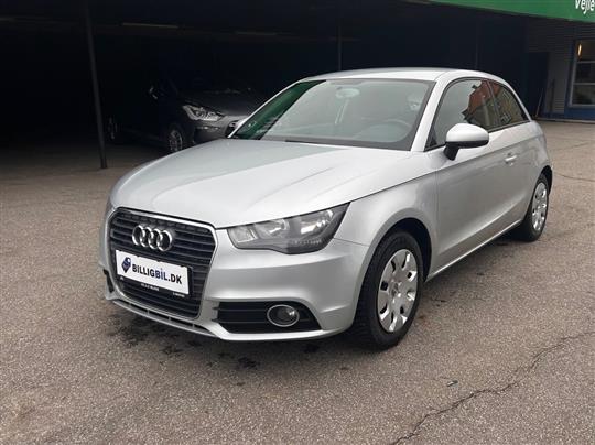 Audi A1 1,6 TDI DPF Ambition 105HK 3d