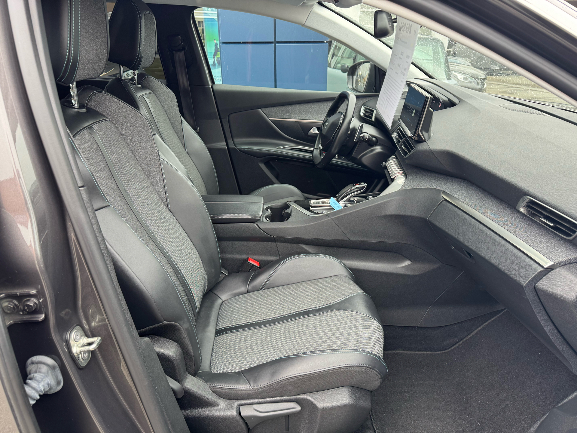 Billede af Peugeot 5008 1,5 BlueHDi Allure Pack EAT8 130HK 5d 8g Aut.