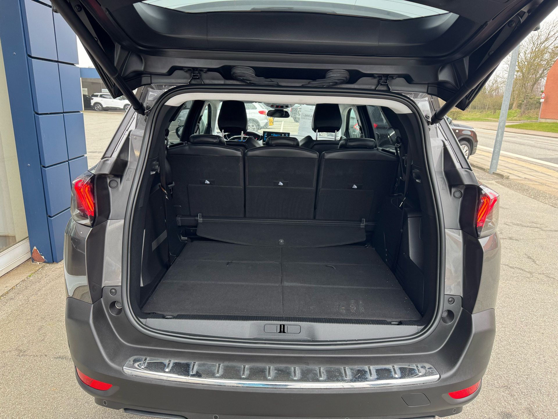 Billede af Peugeot 5008 1,5 BlueHDi Allure Pack EAT8 130HK 5d 8g Aut.