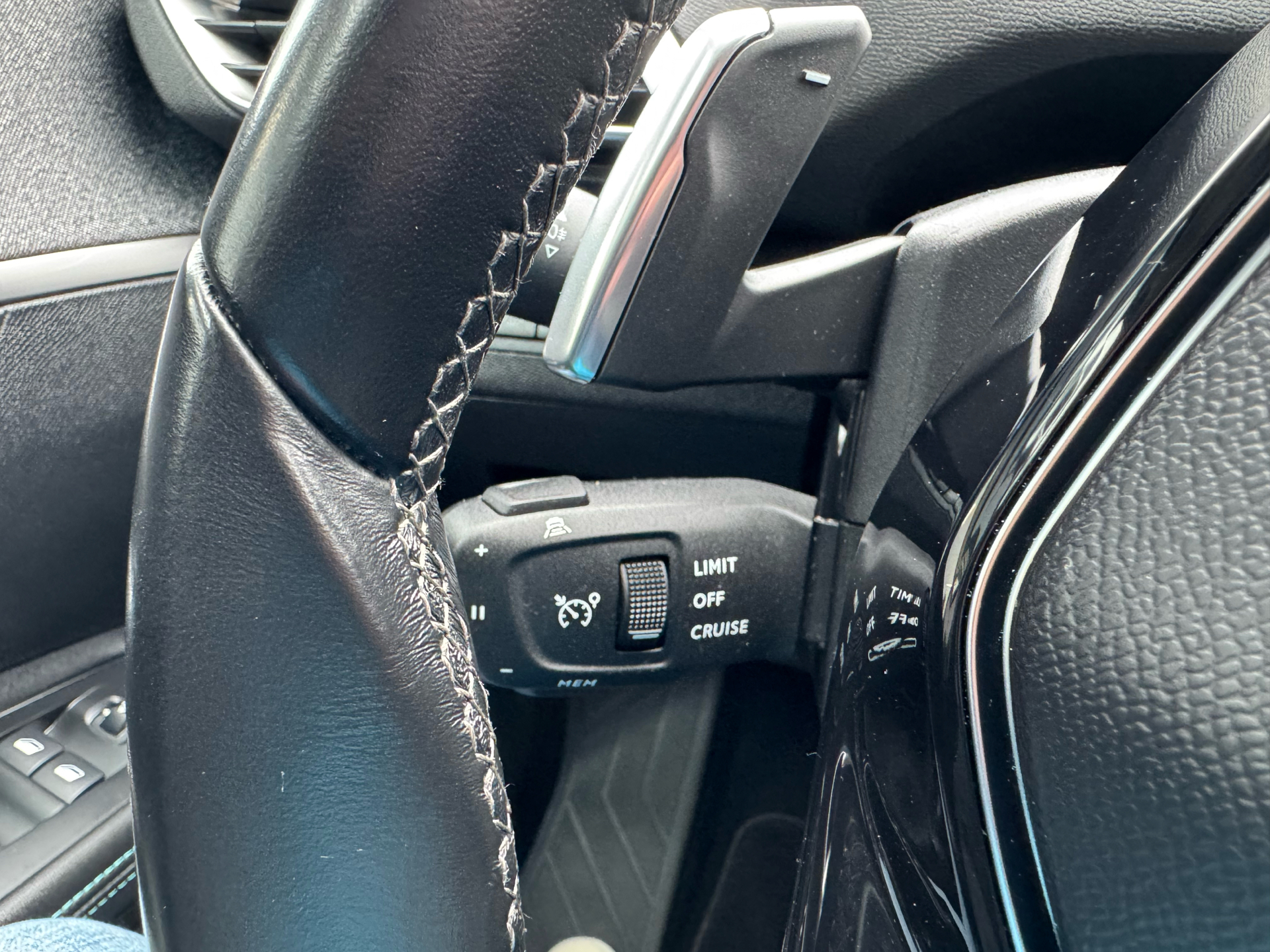 Billede af Peugeot 5008 1,5 BlueHDi Allure Pack EAT8 130HK 5d 8g Aut.