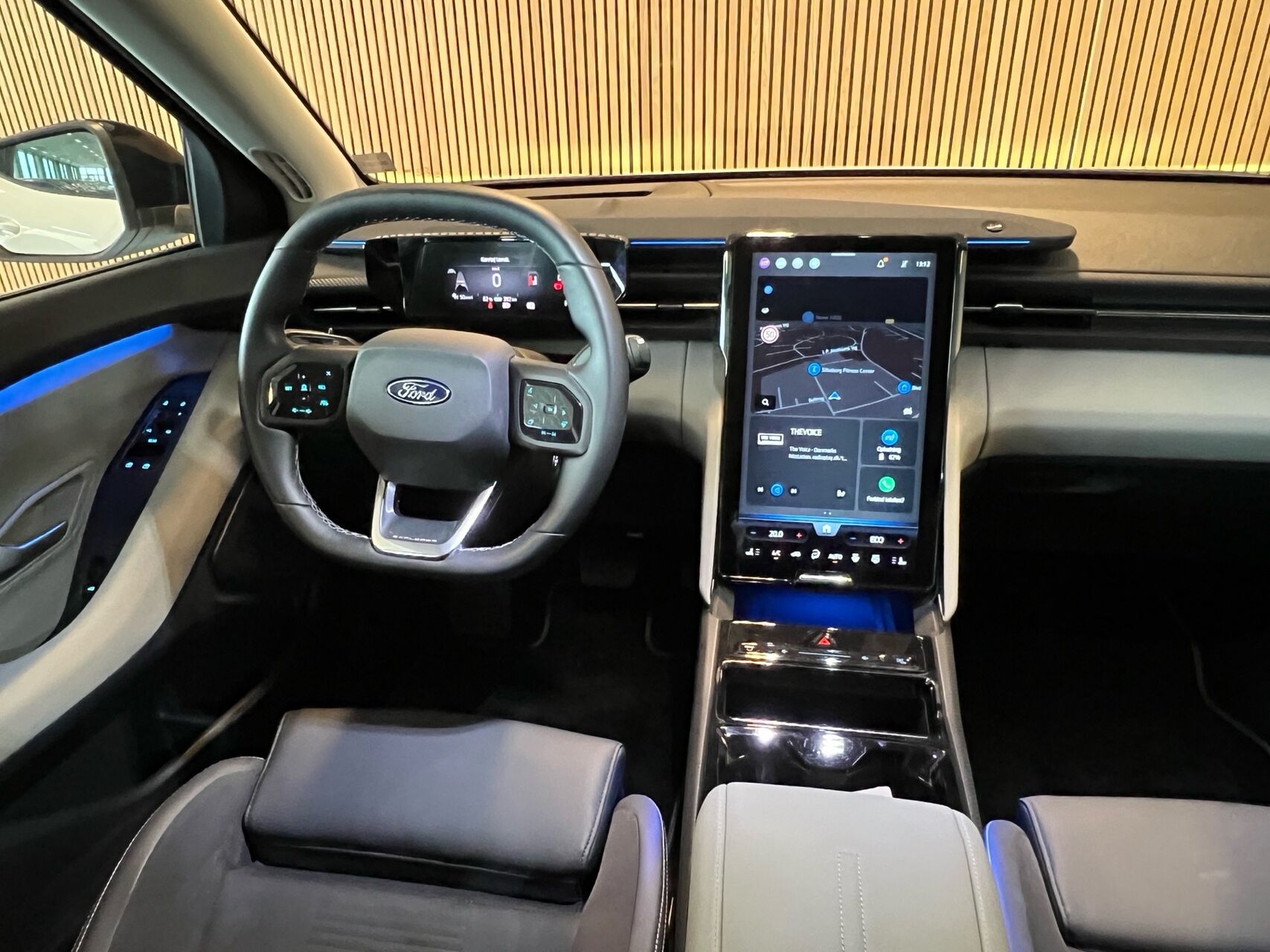 Billede af Ford Explorer EL UR Premium AWD 340HK 5d Aut.