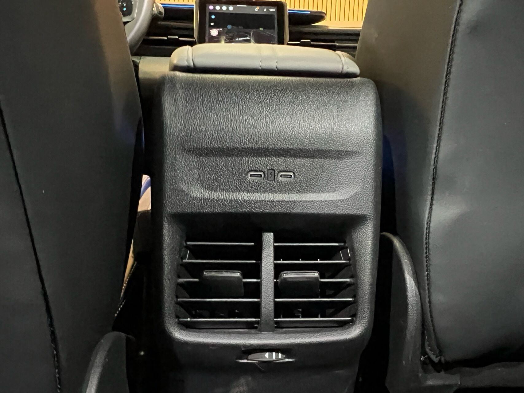 Billede af Ford Explorer EL UR Premium AWD 340HK 5d Aut.