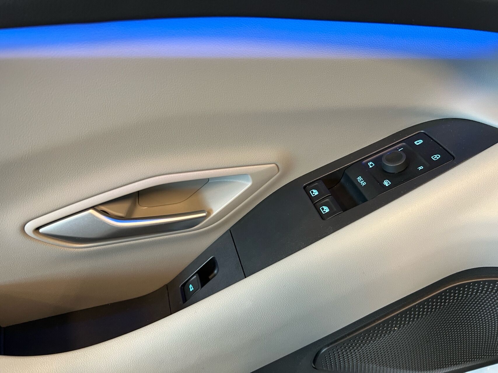 Billede af Ford Explorer EL UR Premium AWD 340HK 5d Aut.