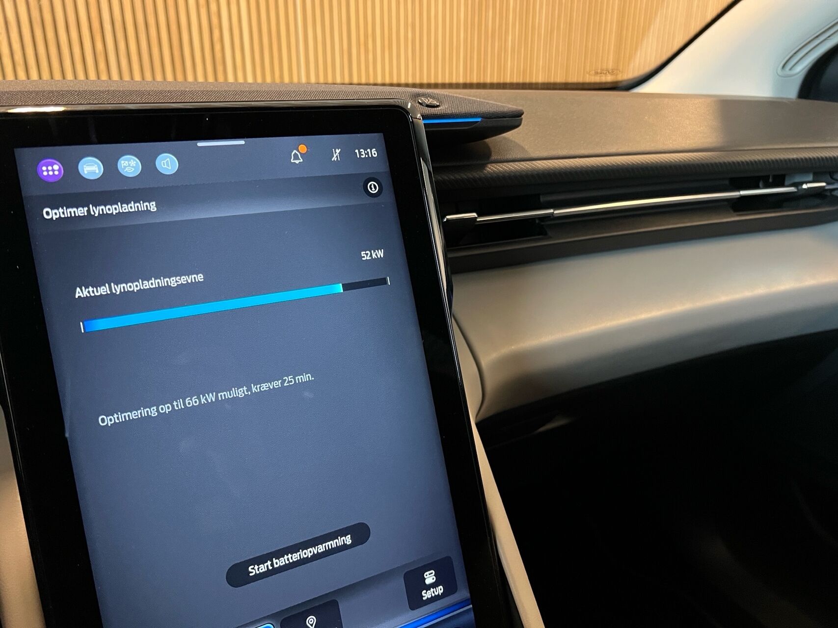 Billede af Ford Explorer EL UR Premium AWD 340HK 5d Aut.