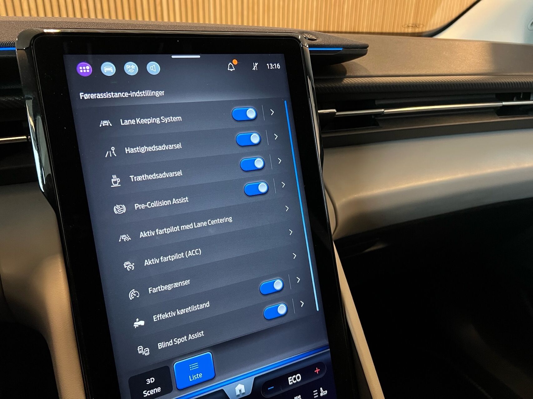 Billede af Ford Explorer EL UR Premium AWD 340HK 5d Aut.