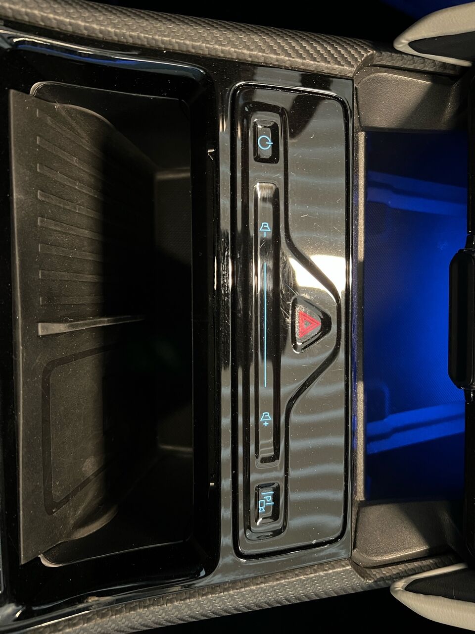 Billede af Ford Explorer EL UR Premium AWD 340HK 5d Aut.