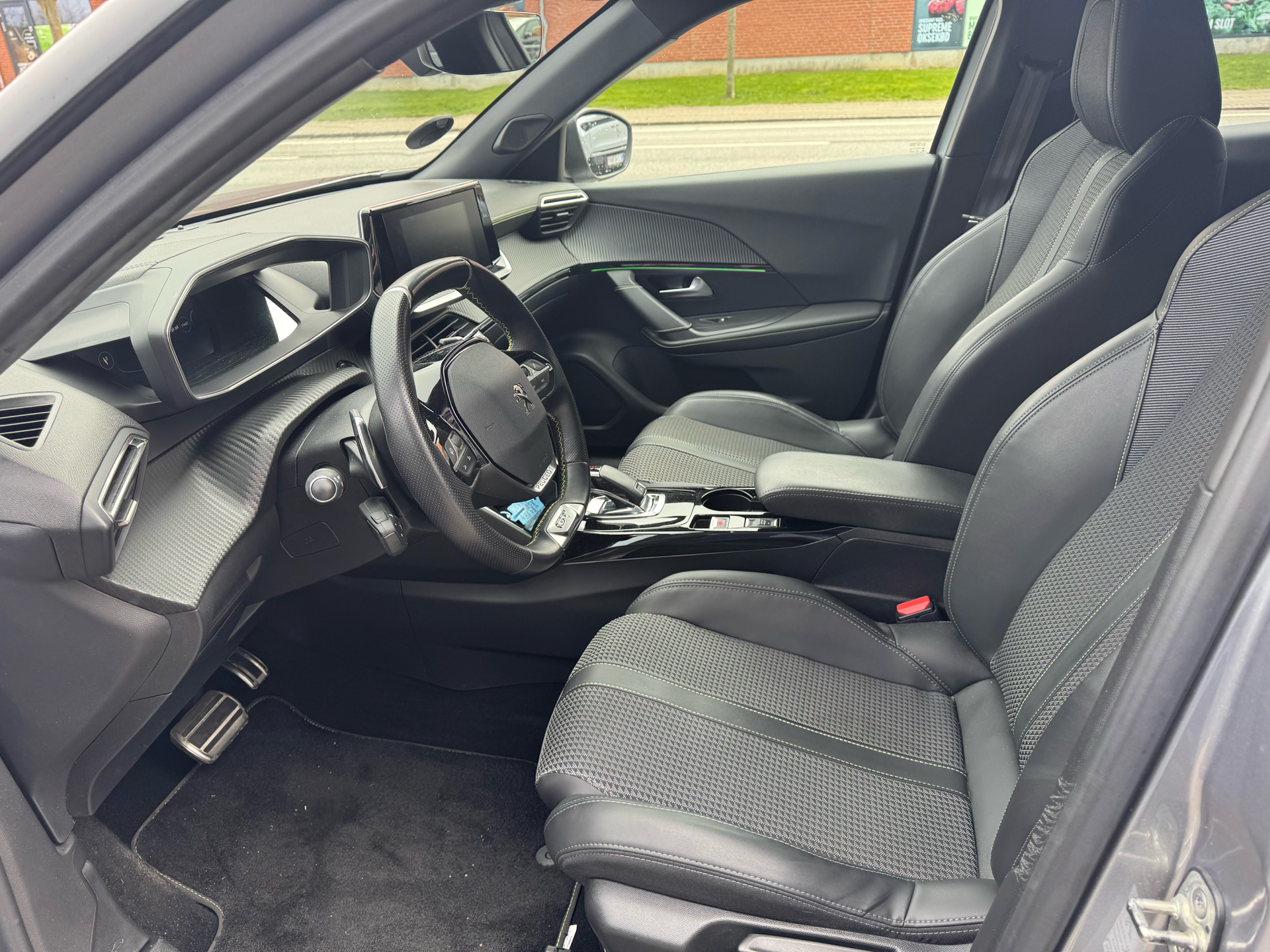 Billede af Peugeot 2008 1,5 BlueHDi GT Line EAT8 130HK 5d 8g Aut.