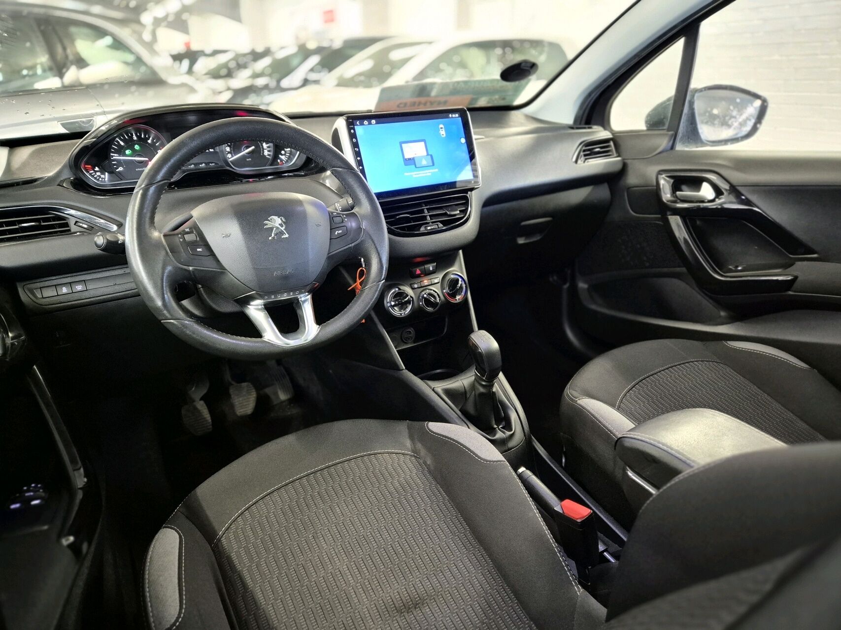 Billede af Peugeot 208 1,6 BlueHDi More 100HK 5d