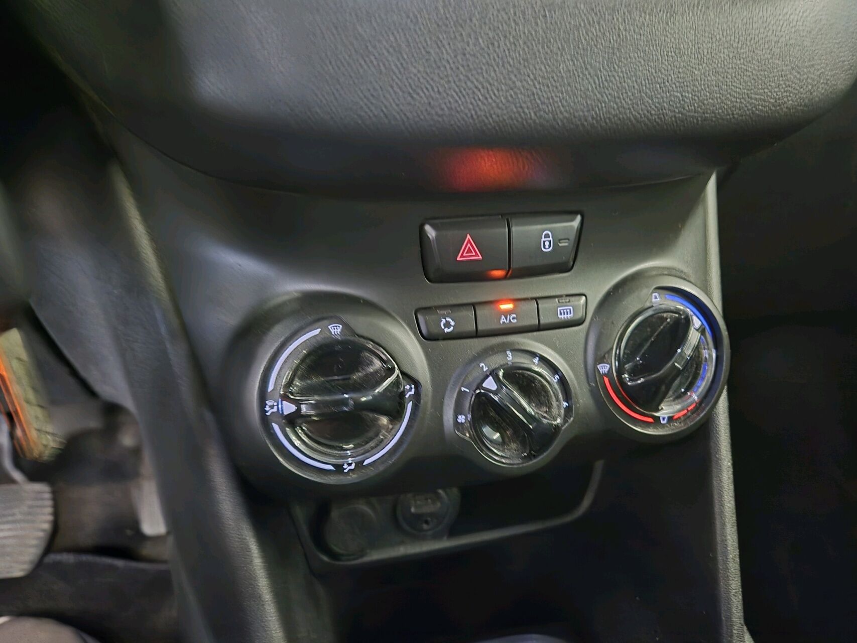 Billede af Peugeot 208 1,6 BlueHDi More 100HK 5d