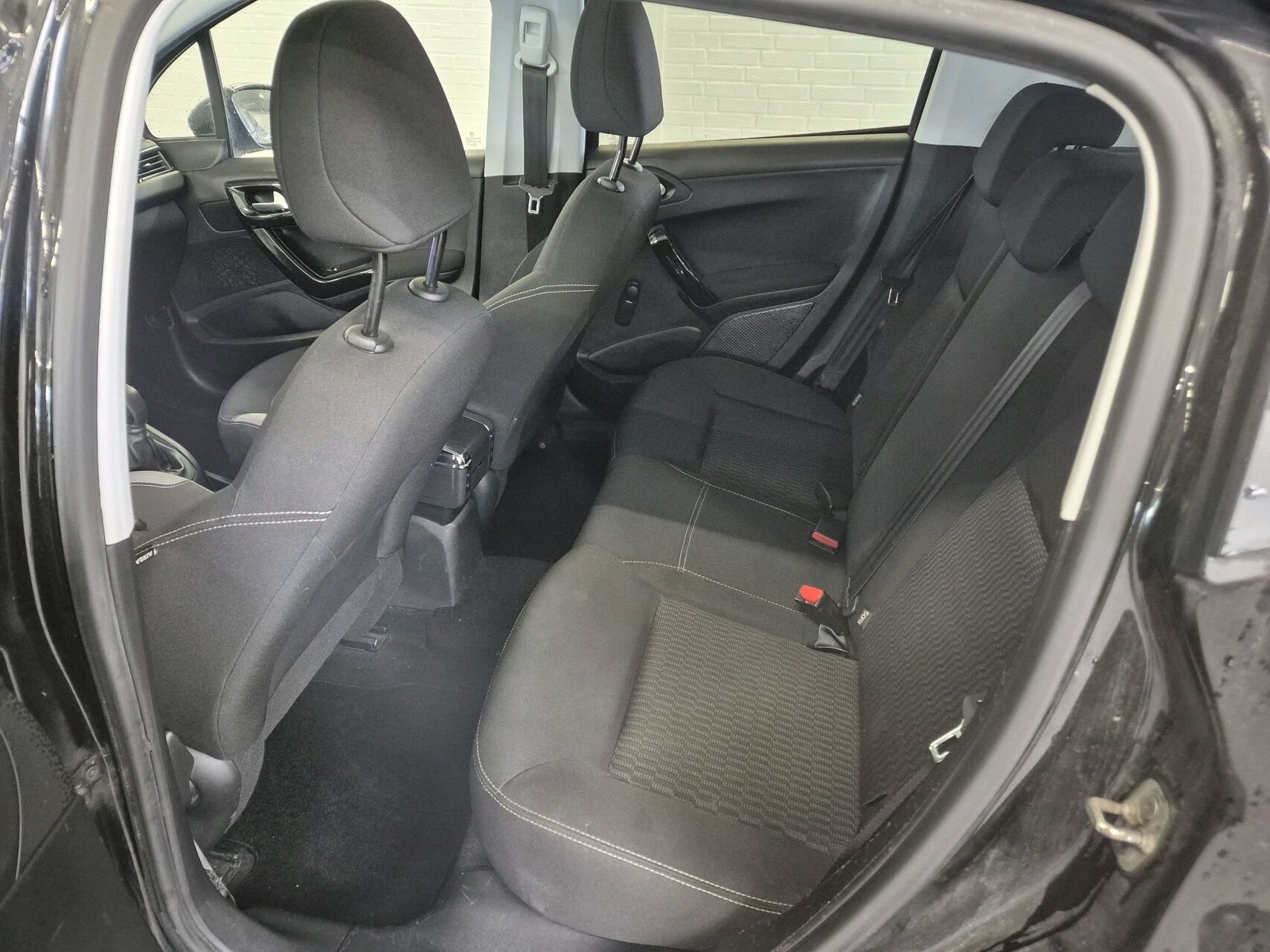 Billede af Peugeot 208 1,6 BlueHDi More 100HK 5d