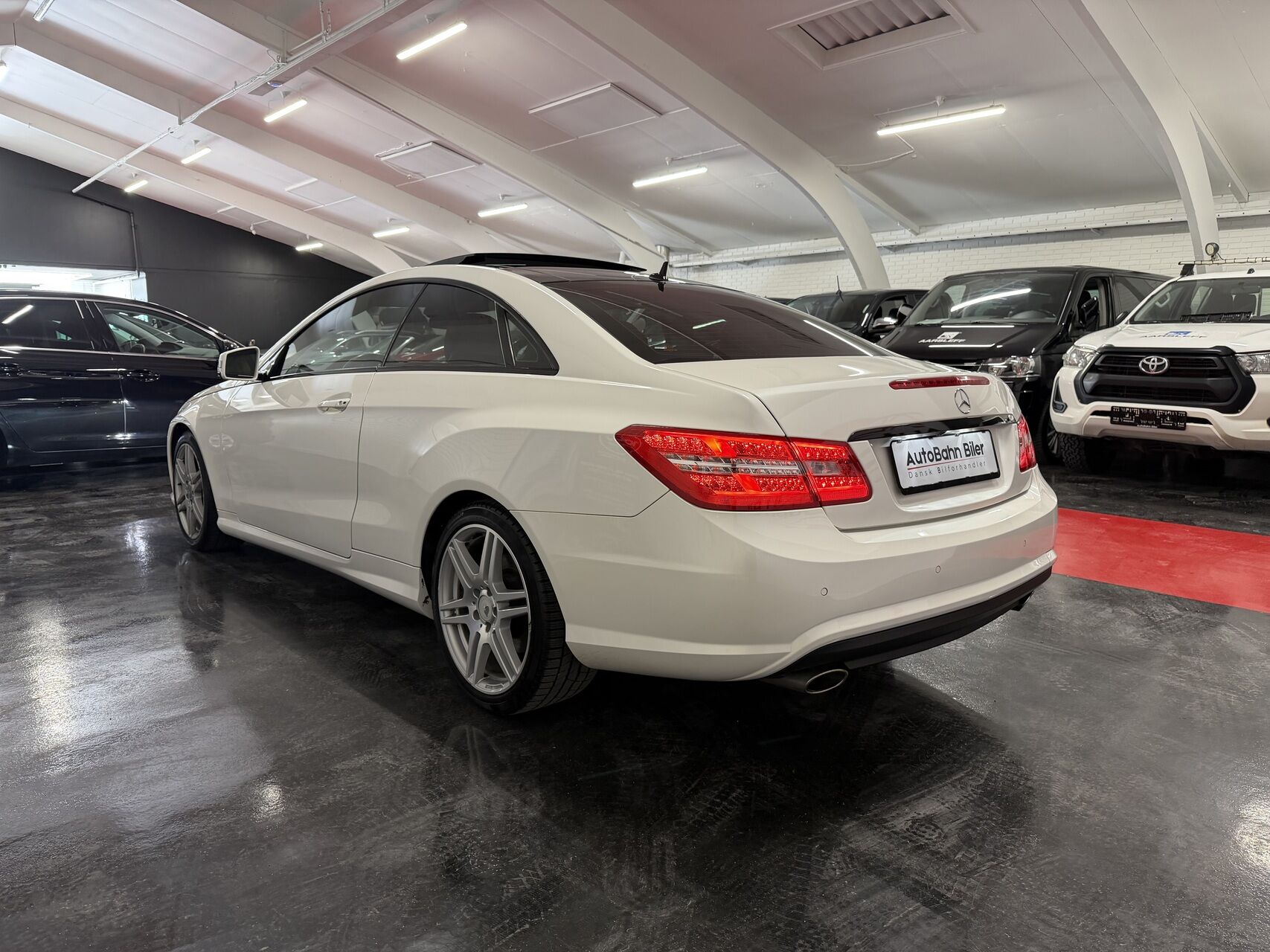 Billede af Mercedes-Benz E350 d Coupe 3,0 CDI BlueEfficiency 265HK 2d Aut.