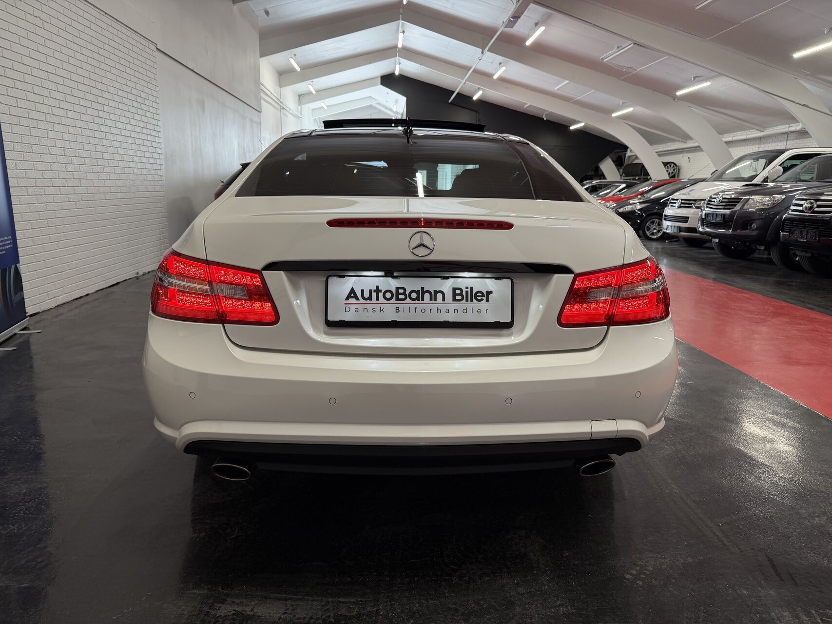 Billede af Mercedes-Benz E350 d Coupe 3,0 CDI BlueEfficiency 265HK 2d Aut.