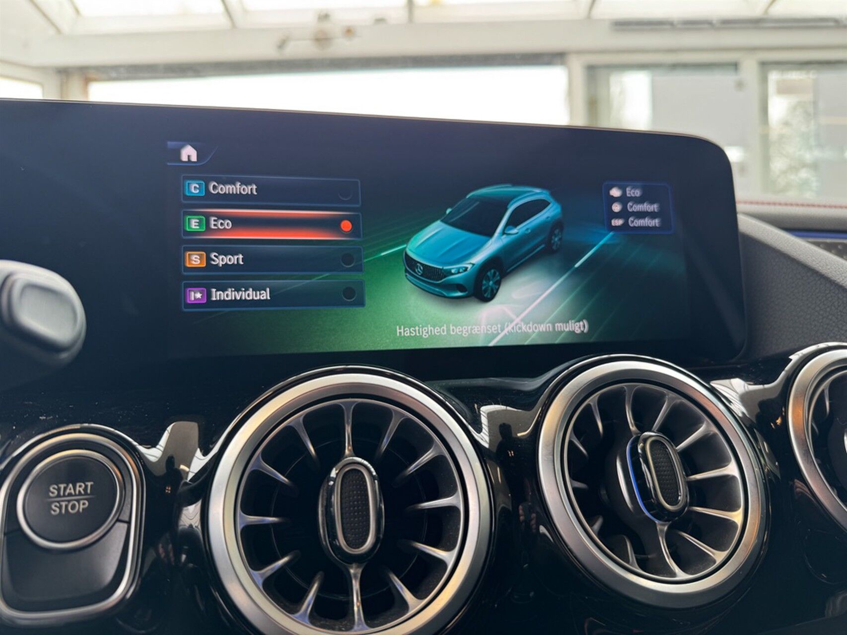 Billede af Mercedes-Benz EQA 250+ EL AMG Edition 190HK 5d Aut.