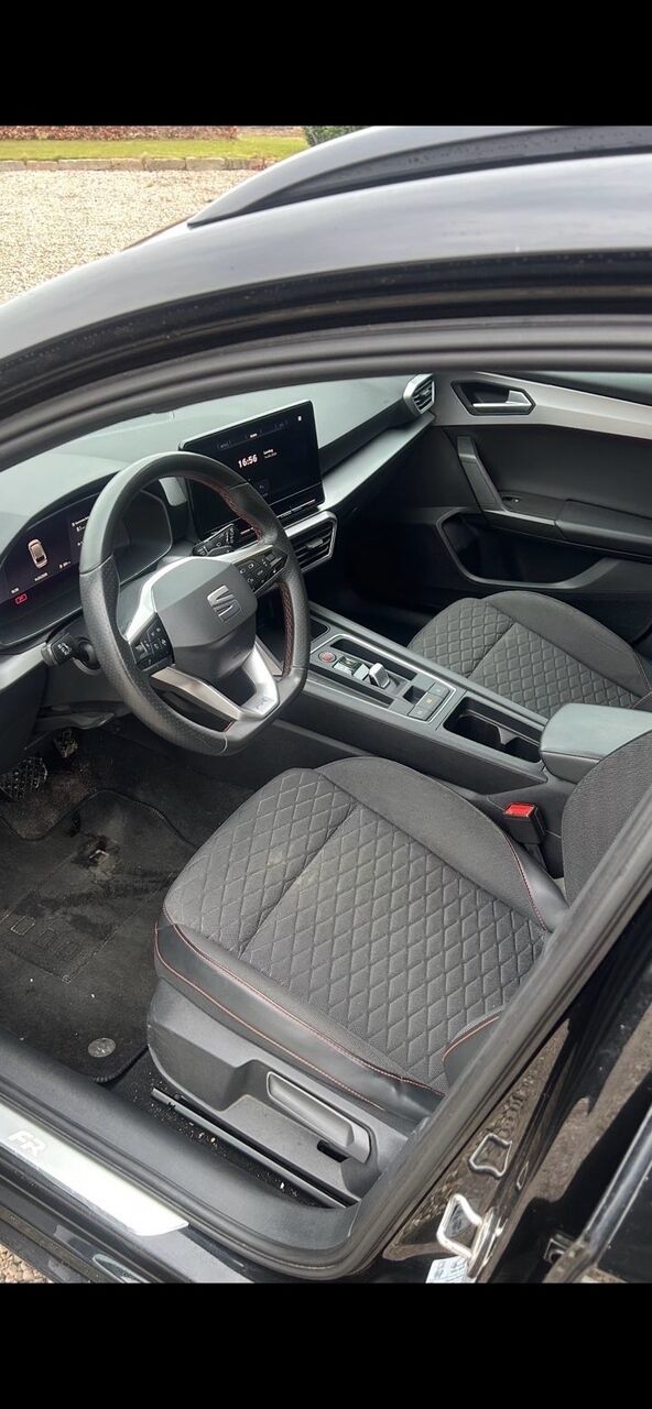 Billede af Seat Leon Sportstourer 2,0 TDI FR DSG 150HK Stc 7g Aut.