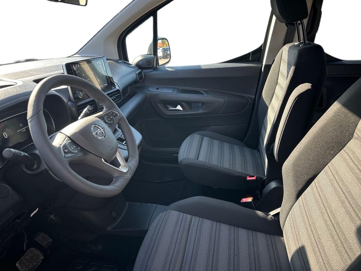 Billede af Opel Combo-e Life L1 EL Ultimate 136HK Aut.