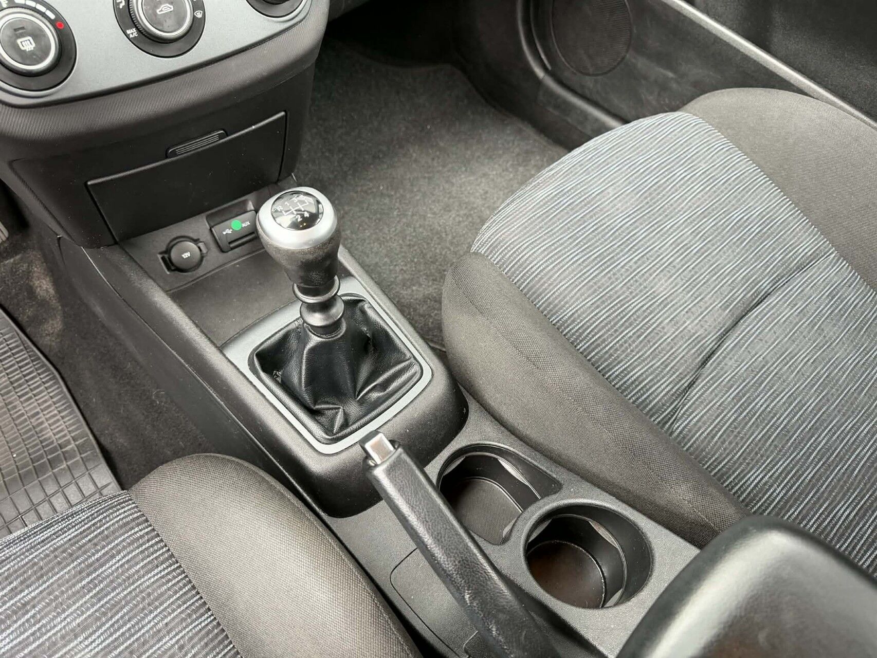 Billede af Kia Ceed 1,4 CVVT Exclusive 109HK 5d