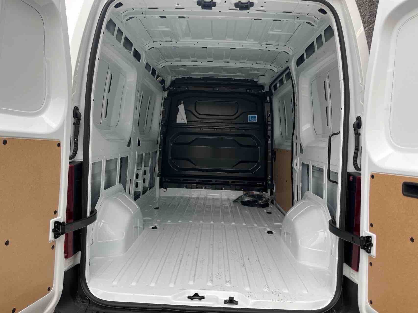 Billede af Nissan Interstar L2H2 EL N-Connecta 141HK Van Aut.