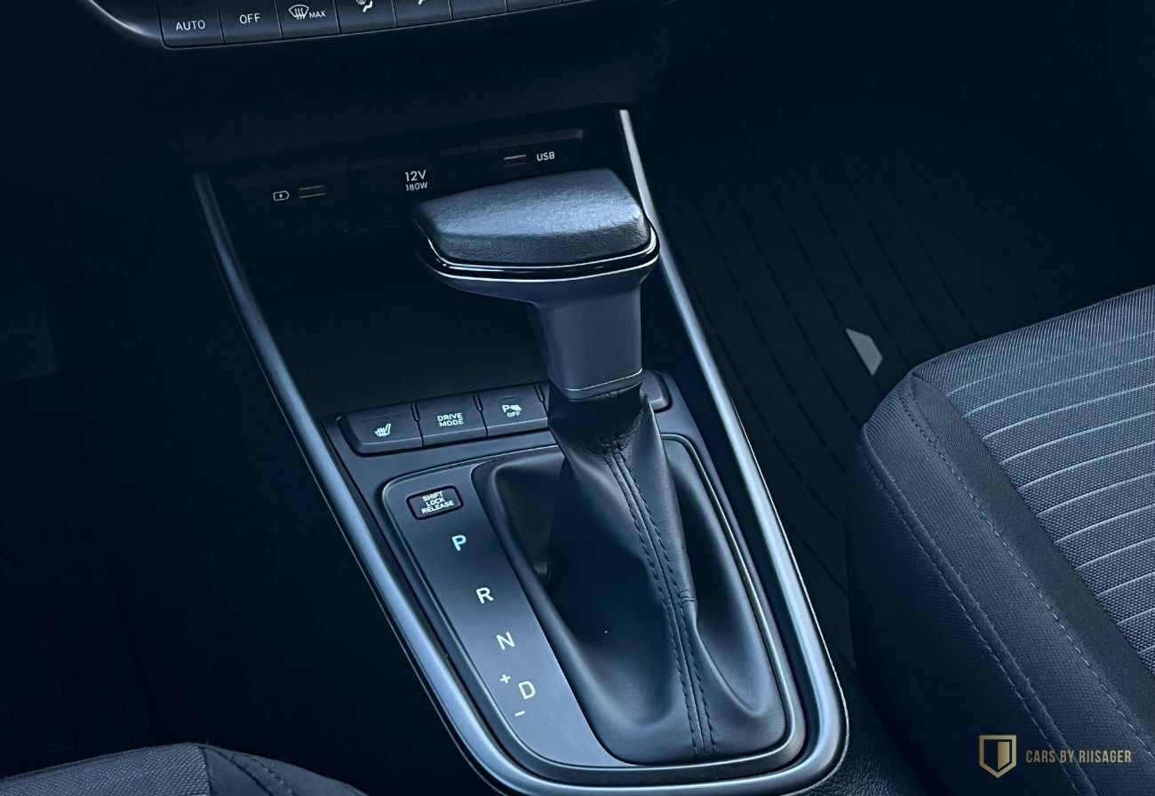 Billede af Hyundai i20 1,0 T-GDI Essential Komfort DCT 100HK 5d 7g Aut.