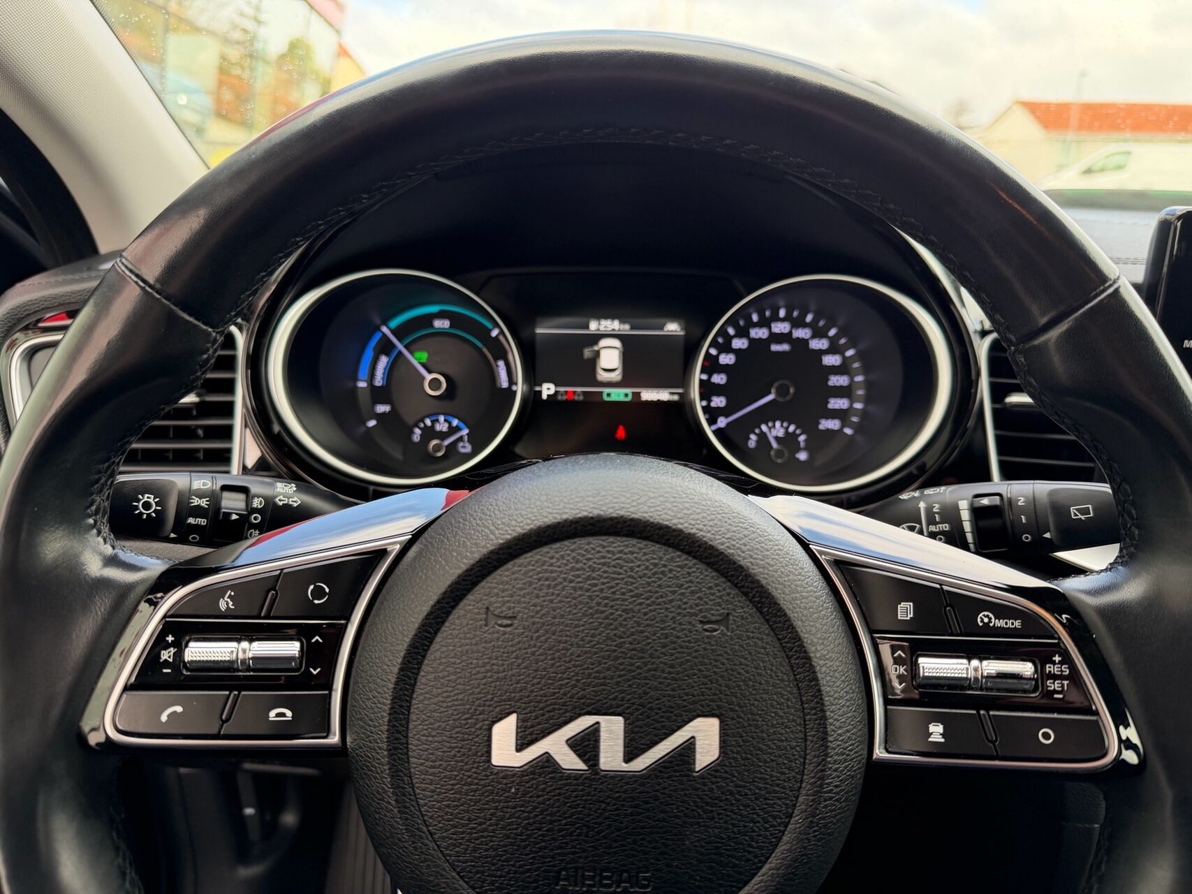 Billede af Kia XCeed 1,6 GDI  Plugin-hybrid Prestige DCT 141HK 5d 6g Aut.