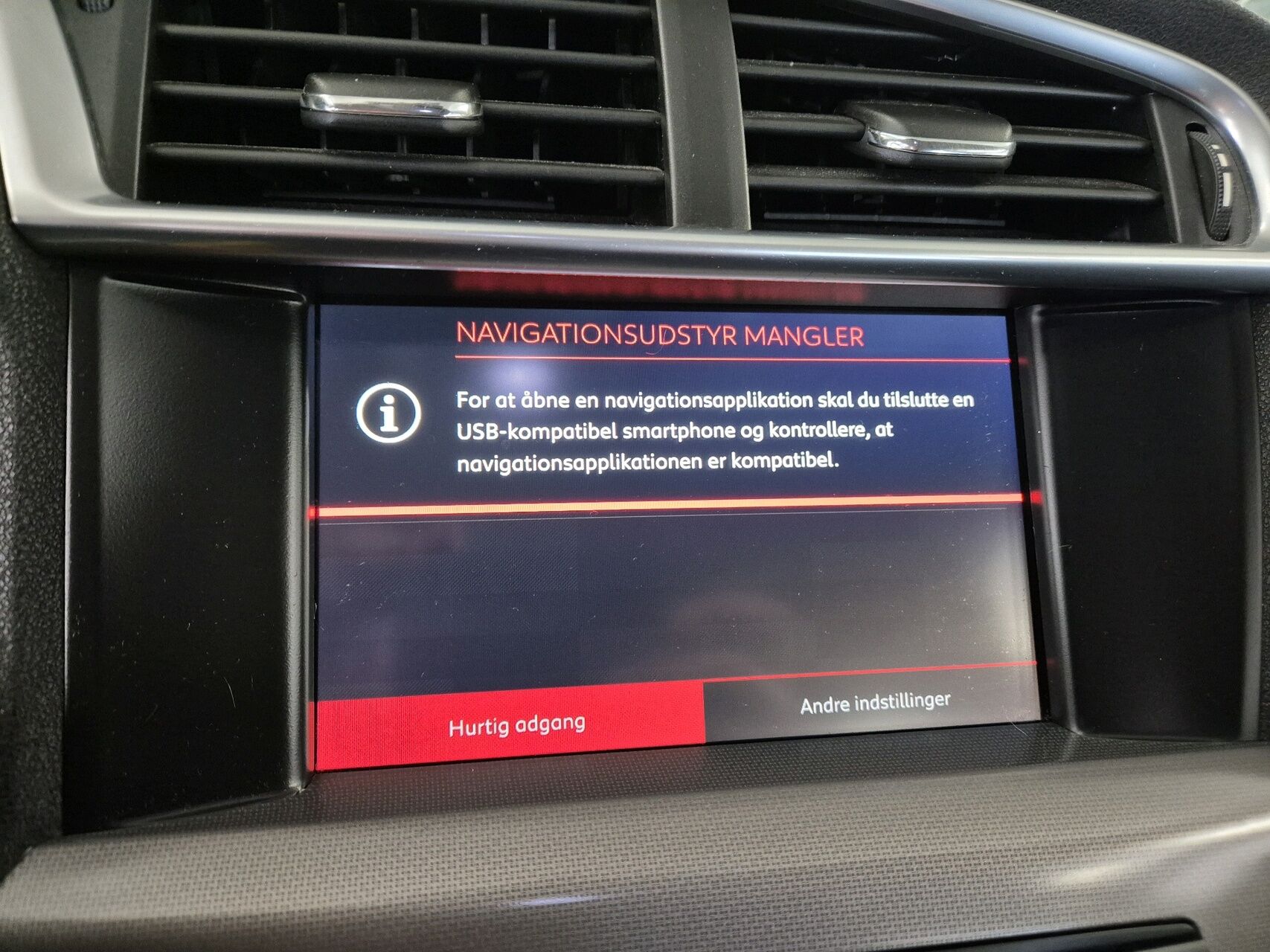Billede af Citroën C4 1,6 Blue HDi Iconic EAT6 start/stop 120HK 5d 6g Aut.