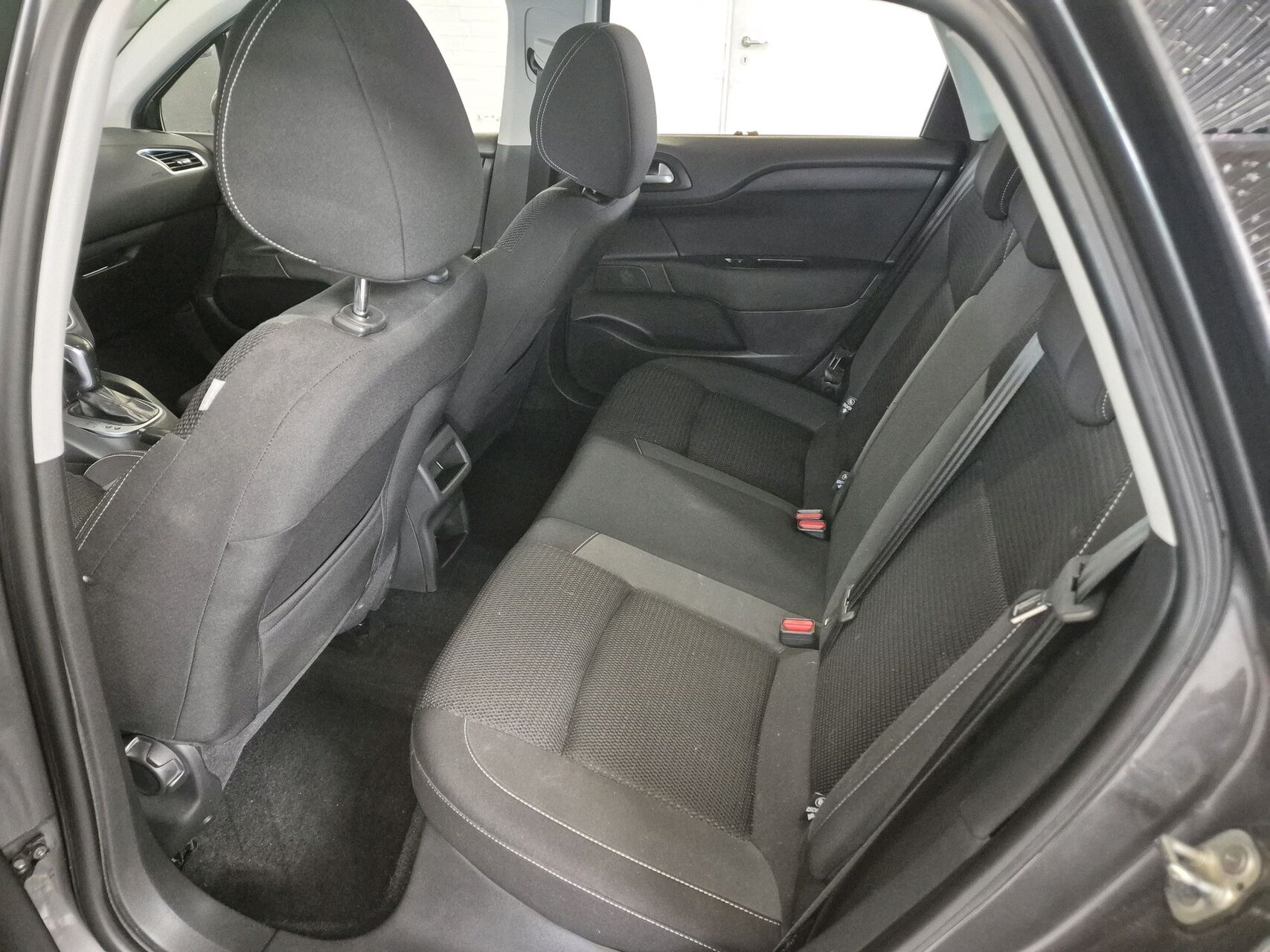 Billede af Citroën C4 1,6 Blue HDi Iconic EAT6 start/stop 120HK 5d 6g Aut.