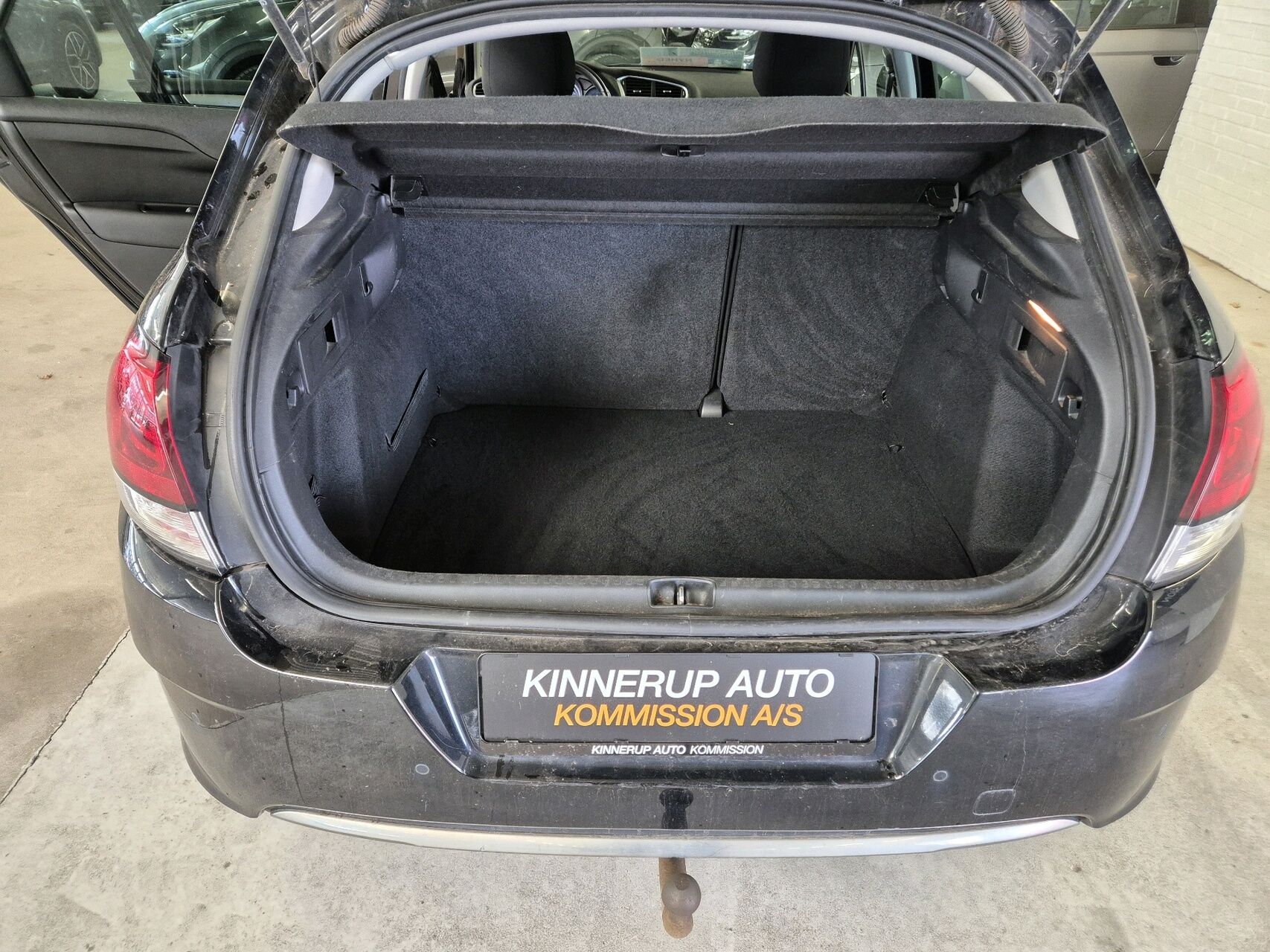 Billede af Citroën C4 1,6 Blue HDi Millesime start/stop 120HK 5d 6g