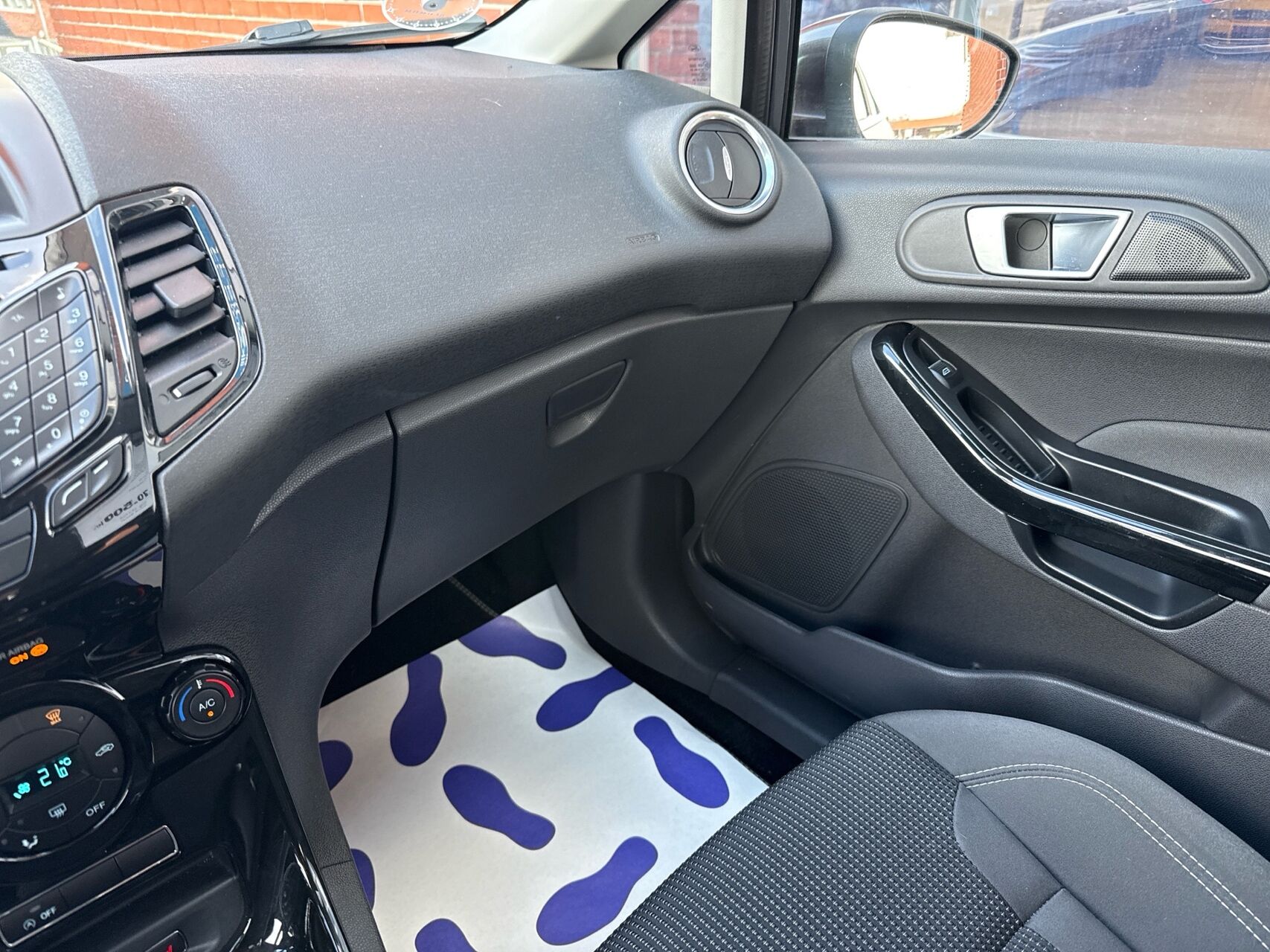 Billede af Ford Fiesta 1,0 EcoBoost Titanium Start/Stop 100HK 5d