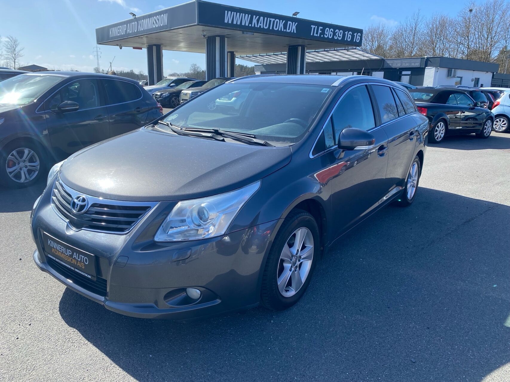 Billede af Toyota Avensis 2,0 VVT-I T2 152HK Stc 6g