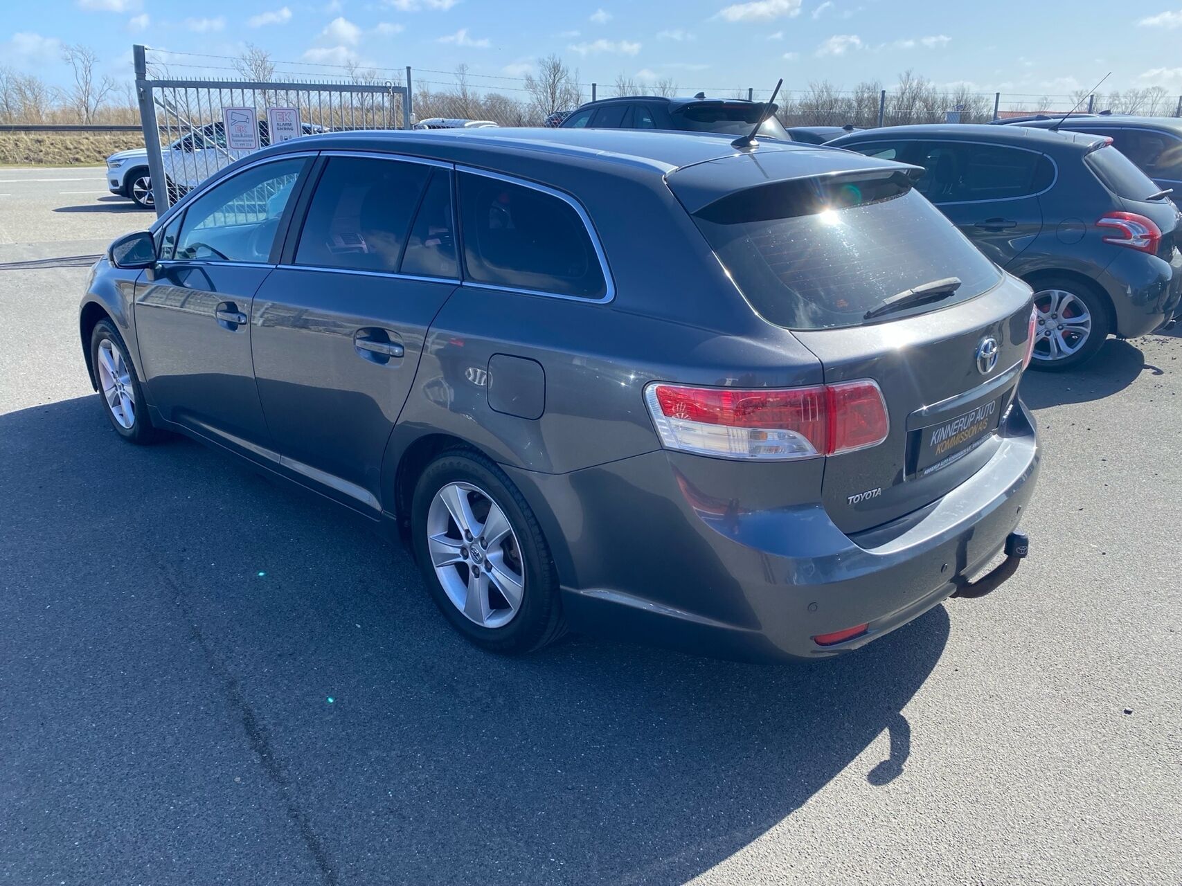 Billede af Toyota Avensis 2,0 VVT-I T2 152HK Stc 6g